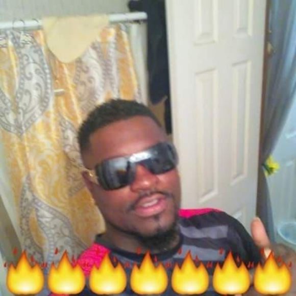 Meet your Posher, Charles - Picture 1 of 1